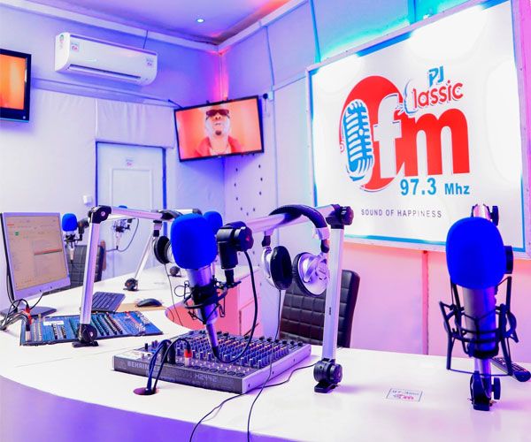 Radio Stations in Lagos