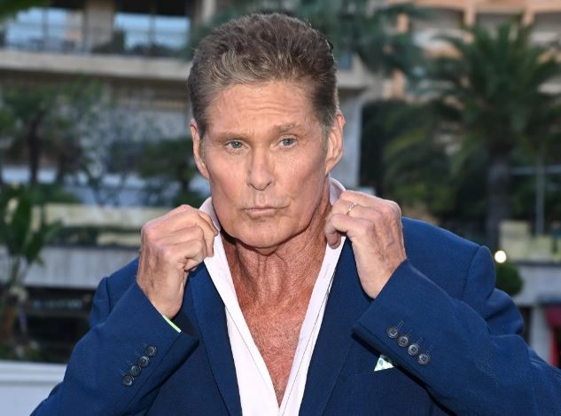 celebrities who lost their fortunes